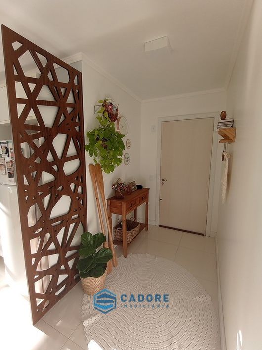Apartamento com dois dormitórios no De Lazzer