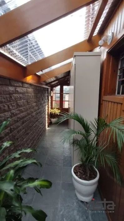 CAXIAS DO SUL - Casa Padrão - SALGADO FILHO