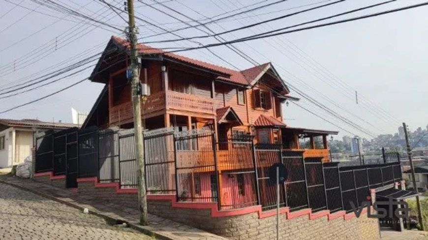 CAXIAS DO SUL - Casa Padrão - SALGADO FILHO
