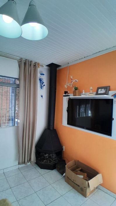 Venda de Casa em Caxias do Sul-RS, bairro Presidente Vargas