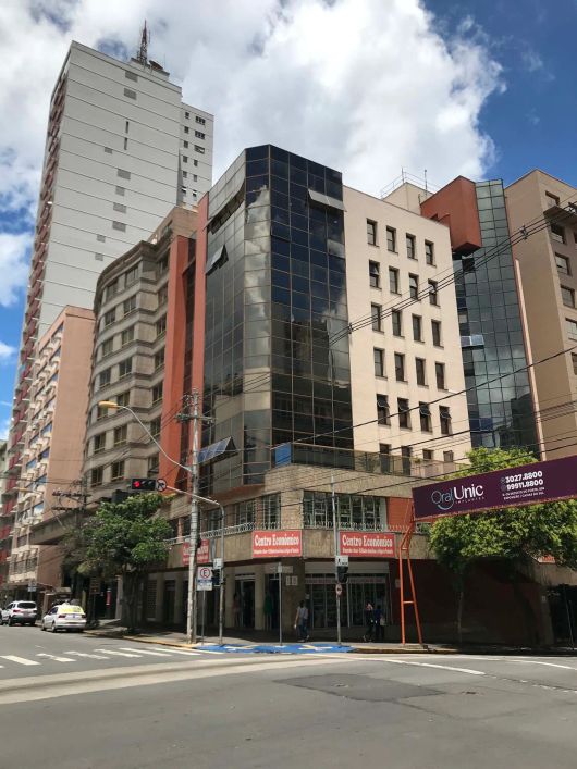 BENTOALVES aluga sala aérea, próximo Maganbosco, no Centro - Caxias do Sul - RS