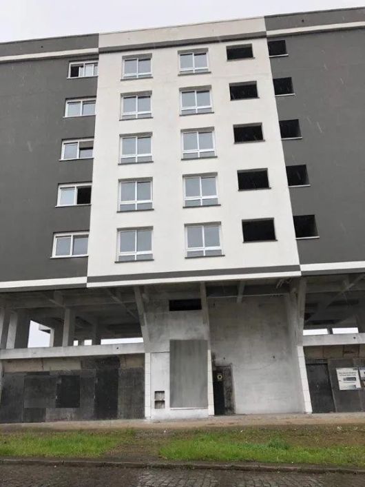 Sala Térrea / Loja comercial Kayser Caxias do Sul
