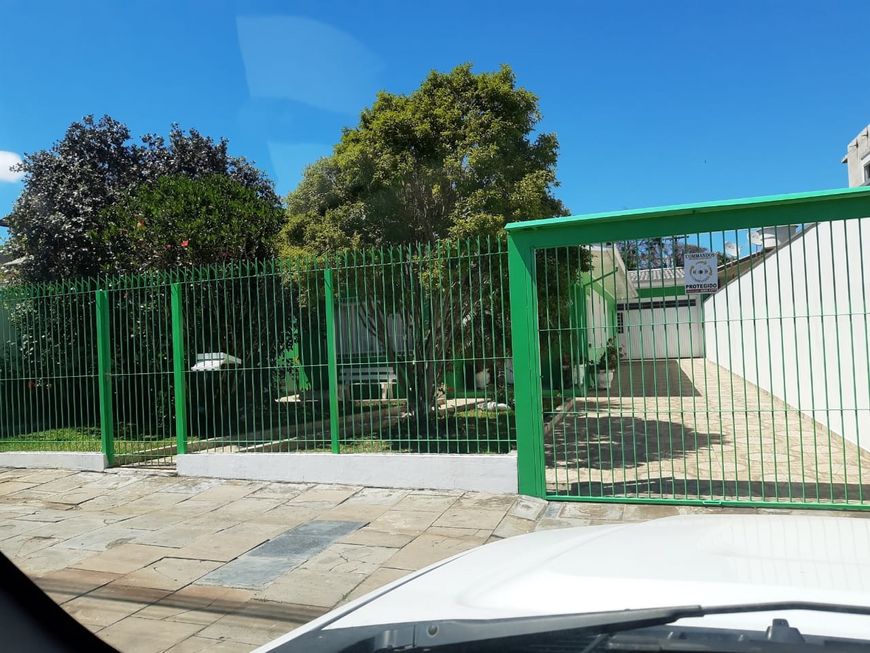 Casa para venda com 161 metros quadrados com 4 quartos