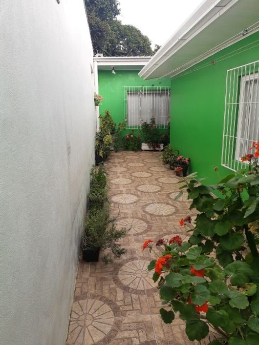Casa para venda com 161 metros quadrados com 4 quartos