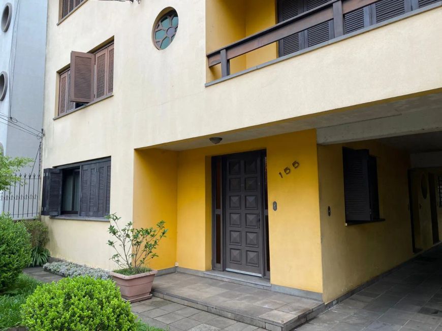 Venda de apartamento semimobiliado em Caxias do Sul, bairro Rio Branco
