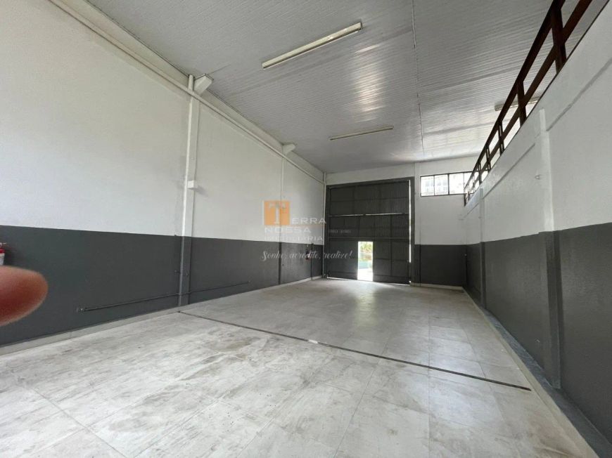 pavilhão 230m² São Pelegrino, Caxias do Sul-RS