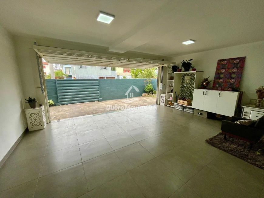 Casa à venda no bairro Desvio Rizzo