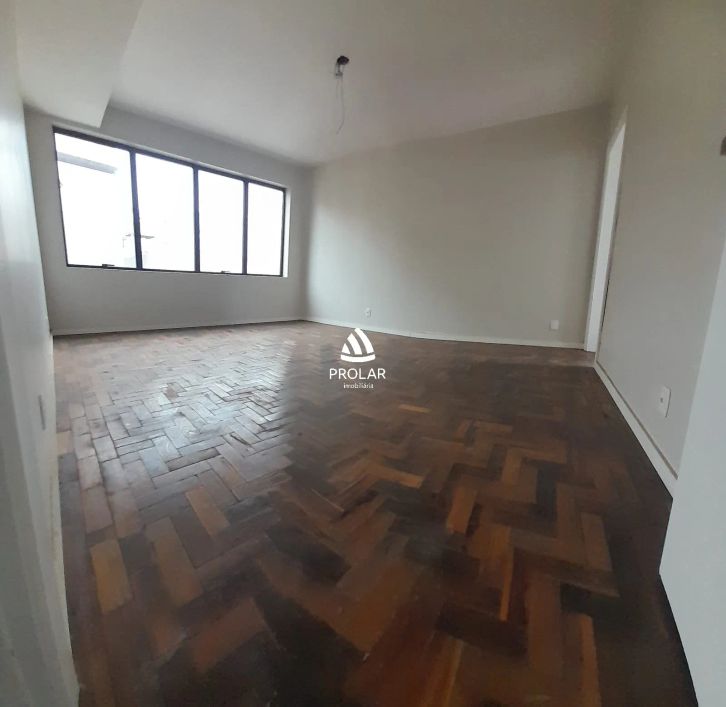 Sala aérea com 49,98m² central