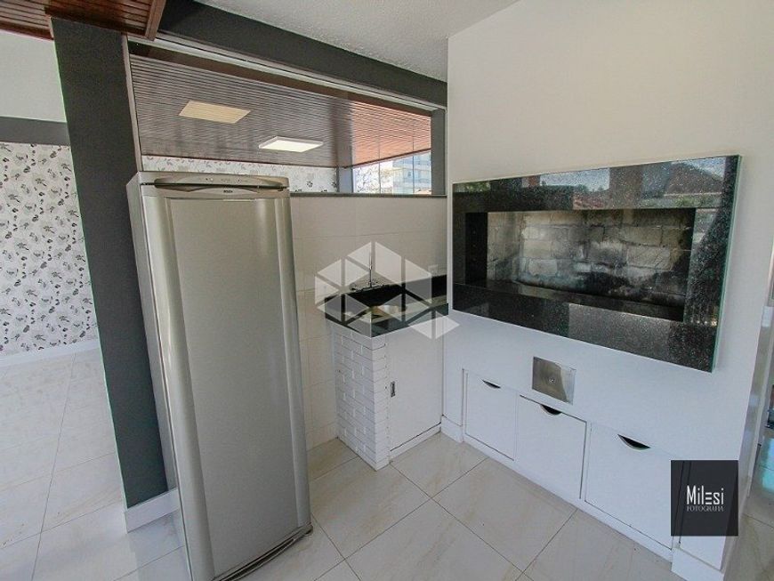 Casa com 5 dormitórios, no Cinquentenário