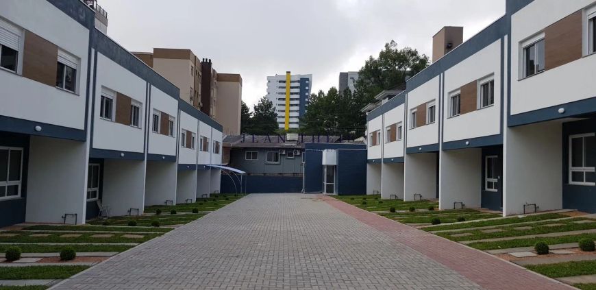 Sobrado à venda no bairro Charqueadas