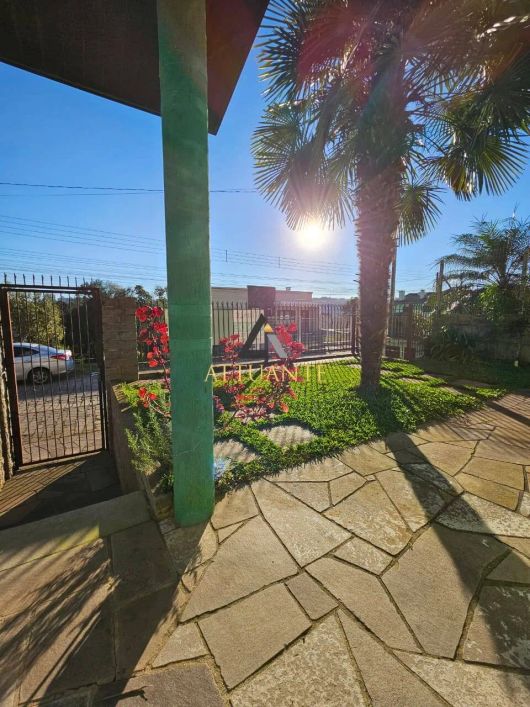 EXCELENTE CASA NO BAIRRO SAO LUIZ