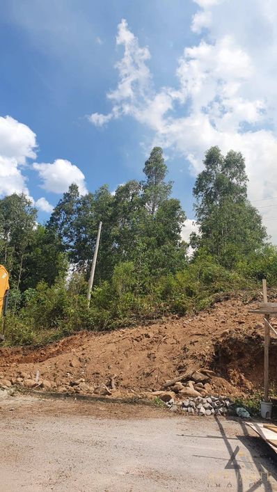 Terreno urbano 7.441,233 m² no bairro São Vitor