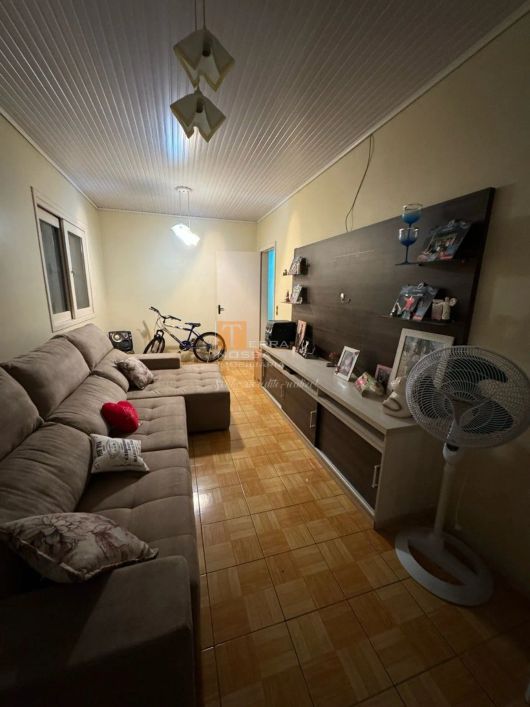 Casa à venda no Reolon em Caxias do Sul-RS