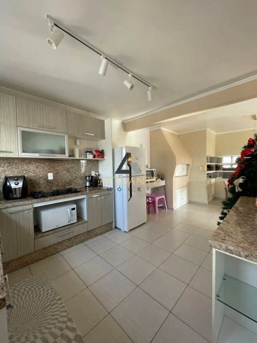 Cobertura duplex semi mobiliada - Bairro Pio X