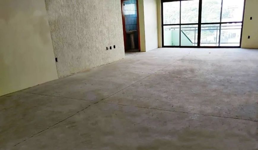 Excelente Oportunidade: Ampla Sala Comercial