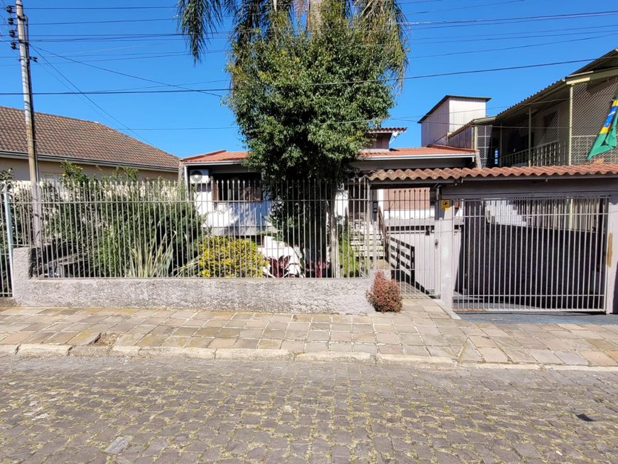 Venda de Casa em Caxias do Sul-RS, bairro Rio Branco