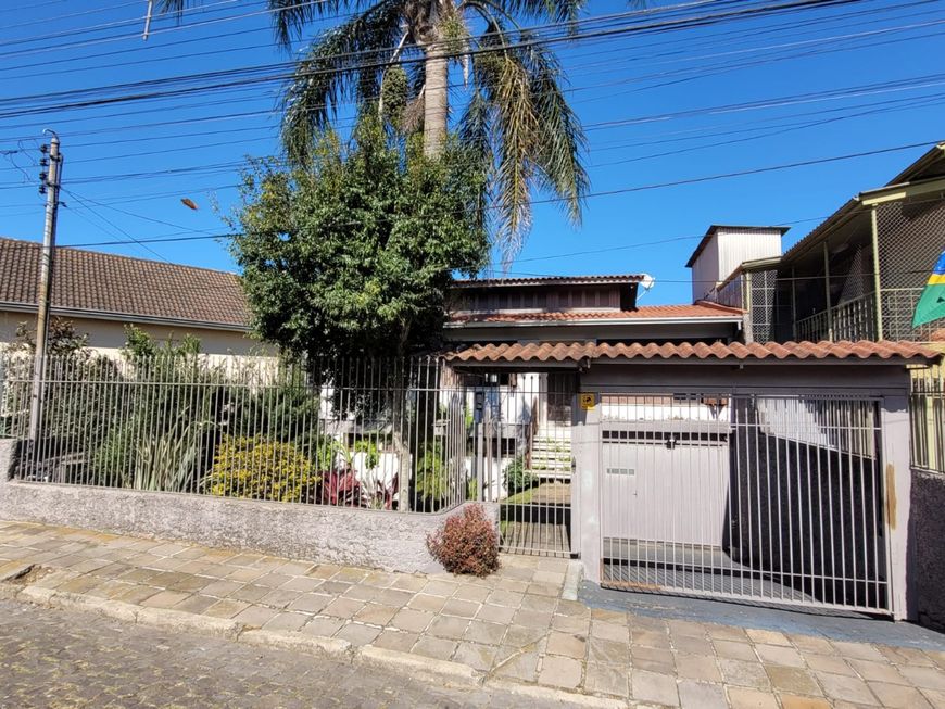 Venda de Casa em Caxias do Sul-RS, bairro Rio Branco