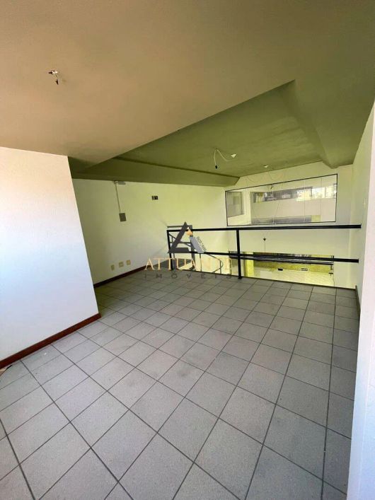 Sala com Mezanino - Bairro Pio X