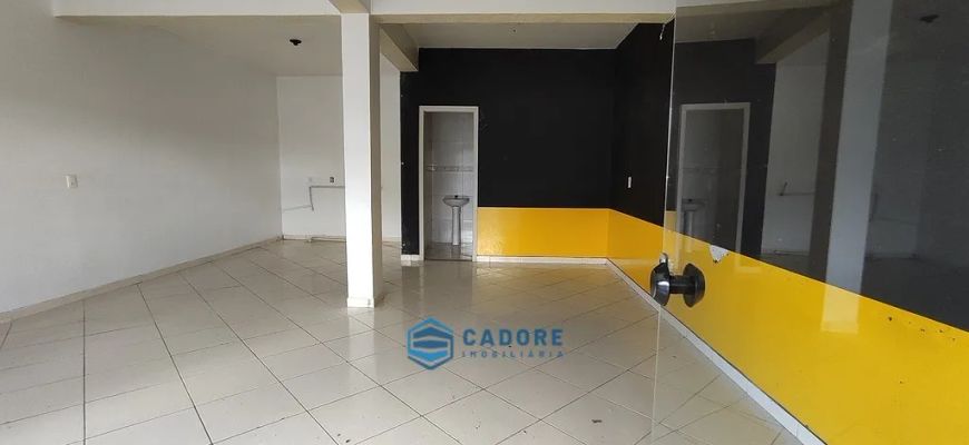 Sala comercial Térrea no bairro Sanvitto