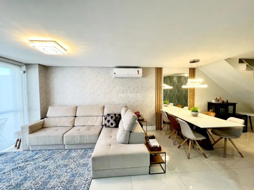 Sobrado Semimobiliado com piscina São 173,91m² privativos &amp;amp;#10004;3 suítes &amp;amp;#10004;Lavabo &amp;a
