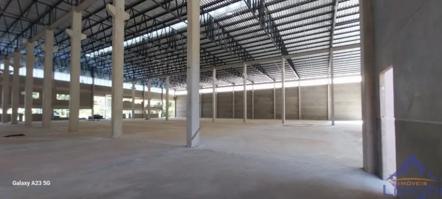 PAVILHÃO INDUSTRIAL