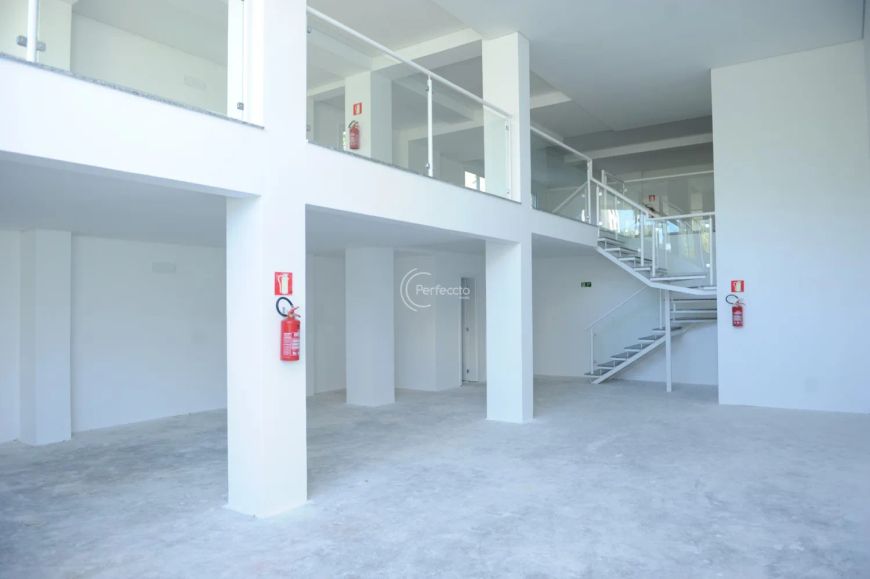 Sala Comercial São 233m² privativos &amp;amp;#10004;Acesso independente &amp;amp;#10004;Mezanino &amp;amp;#12820