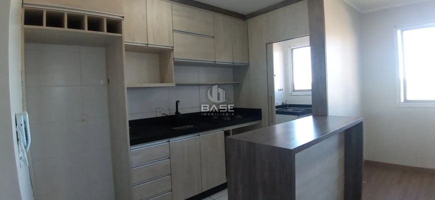 Localizado no bairro Santa Corona, em Caxias do Sul, este apartamento de 2 dormitórios, sendo um com