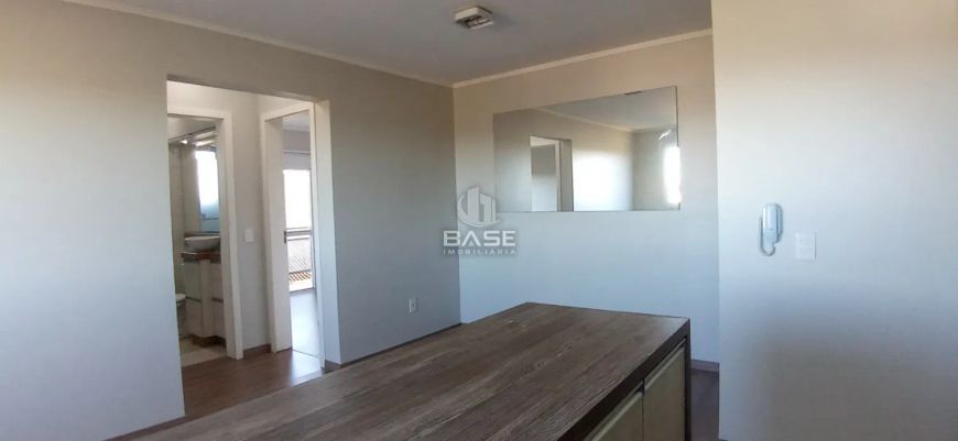 Localizado no bairro Santa Corona, em Caxias do Sul, este apartamento de 2 dormitórios, sendo um com