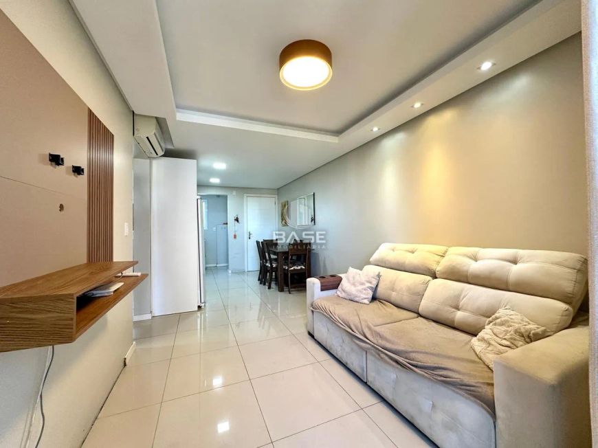 Apartamento semi mobiliado, com 2 dormito&amp;amp;#769;rios, sala, cozinha, a&amp;amp;#769;rea de servic&amp;amp