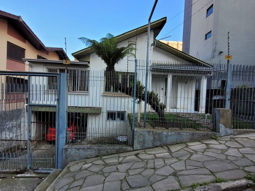 CAXIAS DO SUL - Casa Padrão - Panazzolo