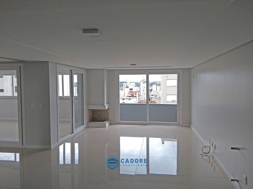 Linda cobertura duplex próximo a Praça do Trem