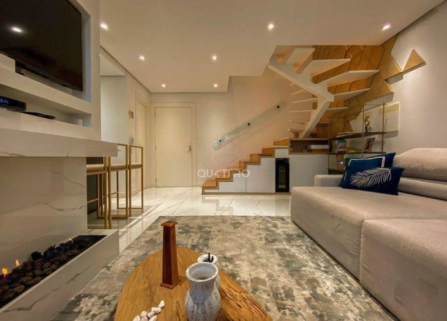 Loft duplex mobiliado em excelente localização no bairro Exposição.