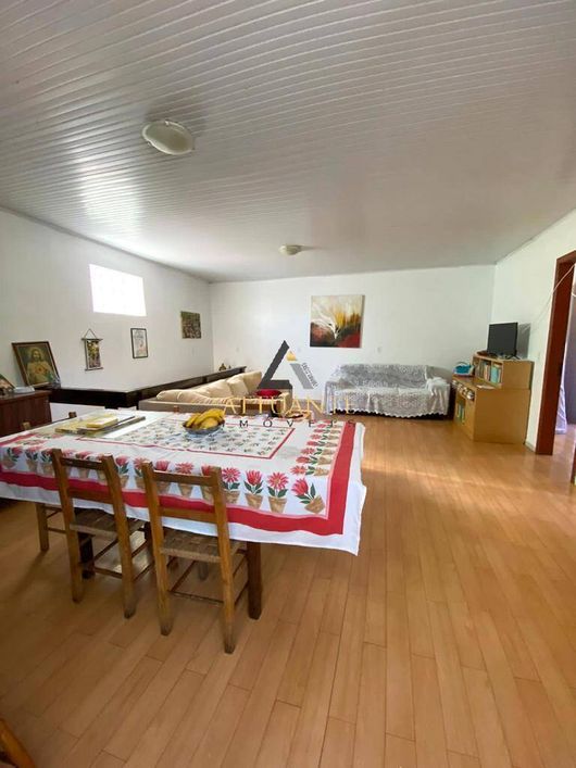 Casas no bairro Kayser