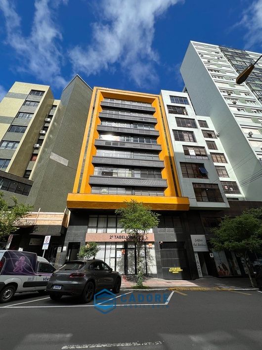 Sala aérea com 127 m² util, Todo andar