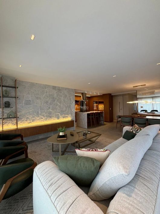 Apartamento elegante e sofisticado São 176,52m² privativos &amp;amp;#10004;&amp;amp;#65039;Semimobiliado &amp;am