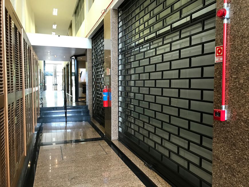 BENTOALVES aluga Loja Térrea, supercentral, ao lado da Lojas Americanas, Centro - Caxias do Sul - RS