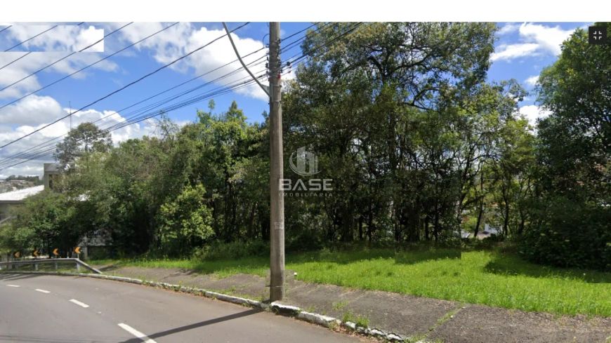 Terreno no Colina Sorriso ao lado dos Pavilhões da Festa da Uva, em declive, medindo 362m² (13x27,8)