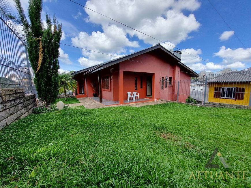 Casa com pátio - Bairro Bela Vista