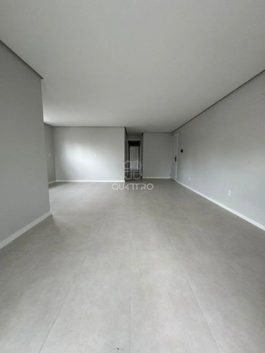 Apartamento pronto para morar no bairro Panazzolo em ótima localização