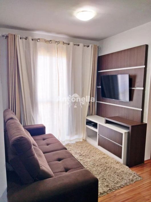 Apartamento no bairro De Lazzer REF: 7033