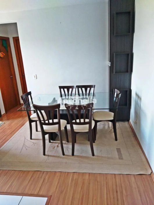Apartamento no bairro De Lazzer REF: 7033