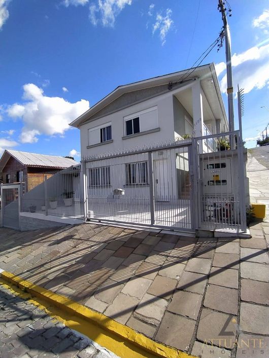 Casa - Bairro Kayser