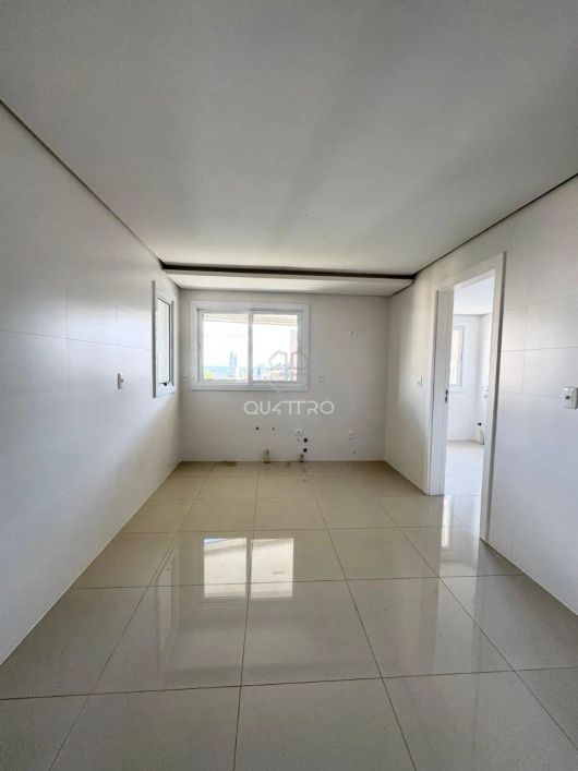 Apartamento novo no Exposição
