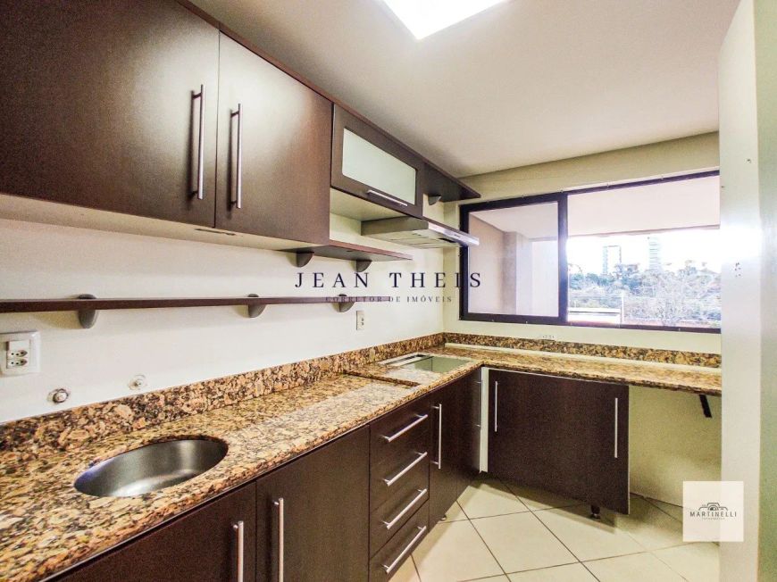 Apartamento Semi Mobiliado no bairro Exposição