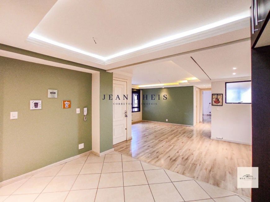 Apartamento Semi Mobiliado no bairro Exposição
