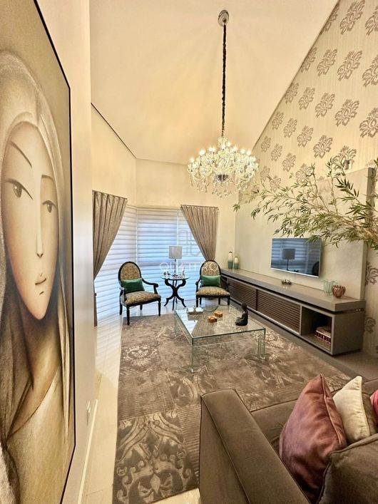Casa com muito espaço, no Colina Sorriso
