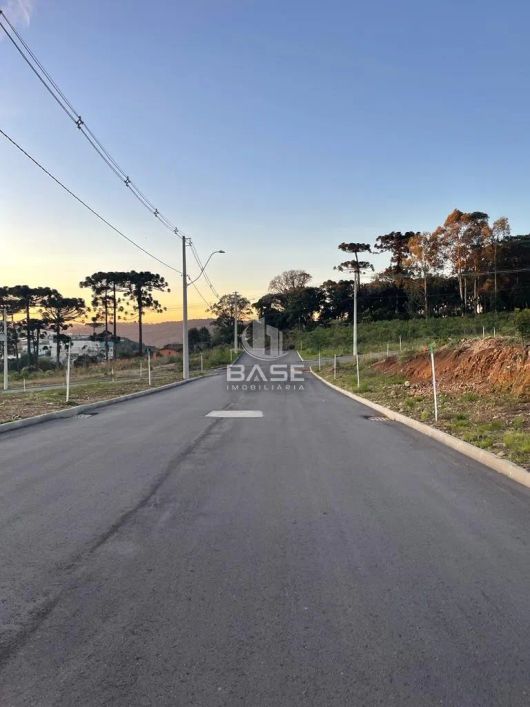 Loteamento em região nobre de Caxias do Sul, no Bairro Nossa Senhora da Saúde, com potencial de alta