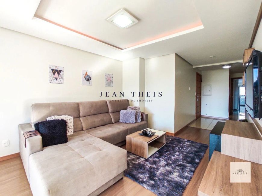 Apartamento Semi Mobiliado no bairro São Pelegrino
