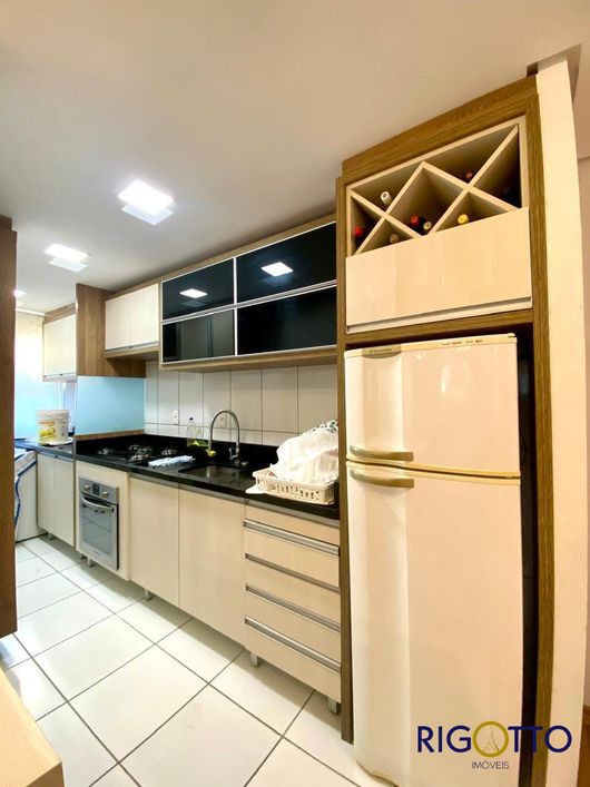 Apartamento para venda possui 77 metros quadrados com 3 quartos em Pio X - Caxias do Sul - RS
