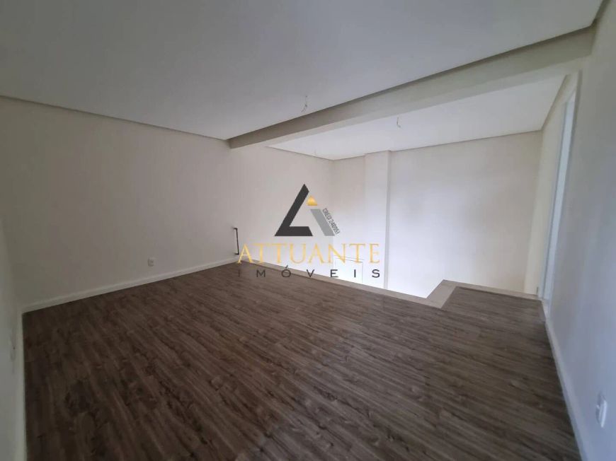 Excelente cobertura duplex no Bairro São Pelegrino